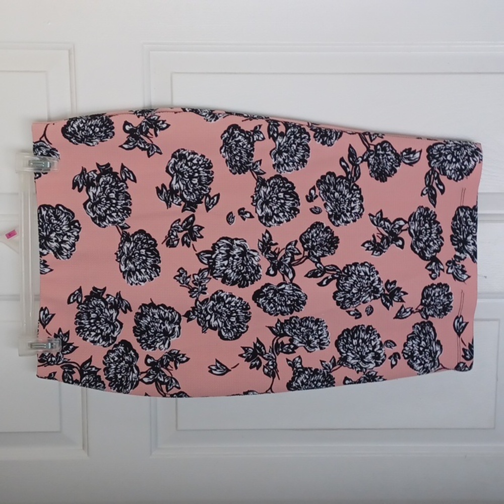 Coral and black shirt